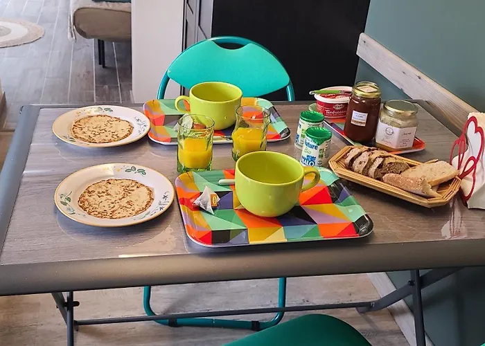 La Cadanise, Du Parc Guest house